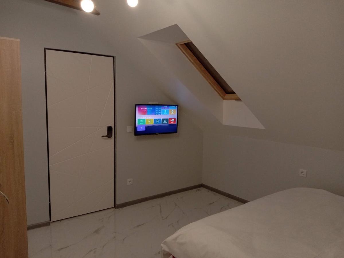 Pure Apartments Vip 5 利沃夫 外观 照片