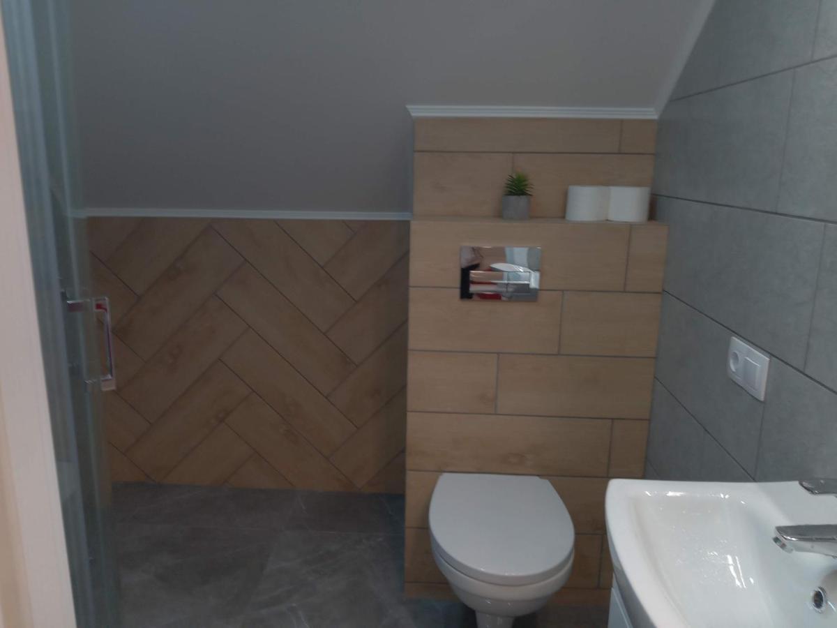Pure Apartments Vip 5 利沃夫 外观 照片